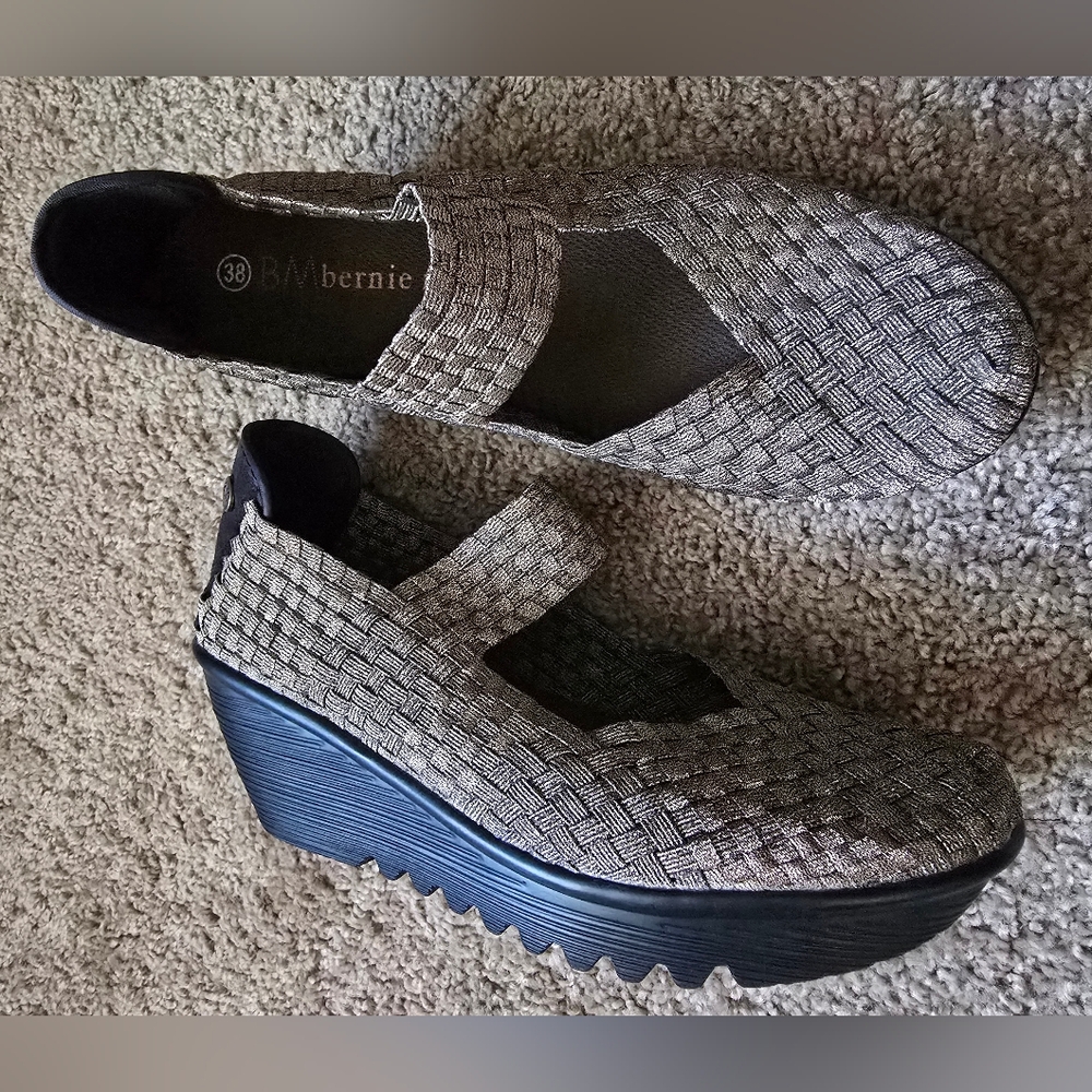 Bernie Mev Gold Metallic Woven Wedge, Size 7.5